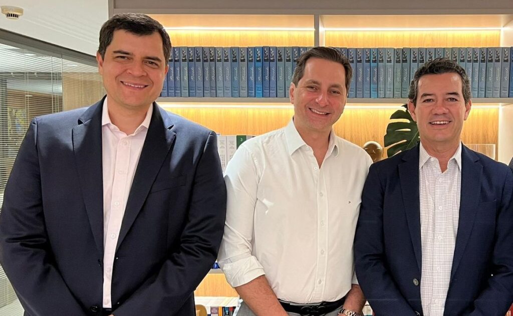 Peter Fernandes fecha apoio a Cleber Lopes para eleições da OAB/DF