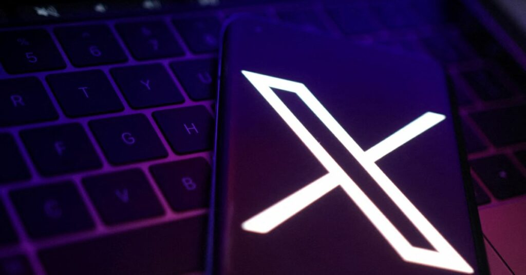 STF determina bloqueio de dez contas para retomada do X no Brasil