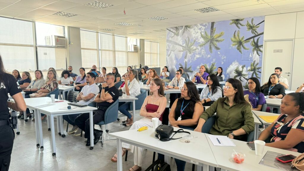 Curso capacita equipe para ampliar atendimento a vítimas de violência
