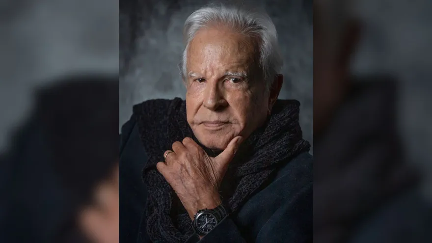 Morre Cid Moreira aos 97 anos, um dos principais nomes do jornalismo