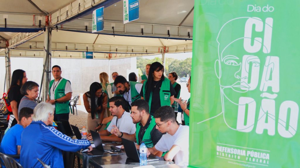 Projeto Dia do Cidadão leva serviços gratuitos para a Rodoviária do Plano