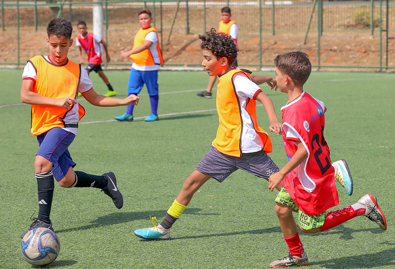 Seleção alimenta sonho de alunos do Centro Olímpico do Gama