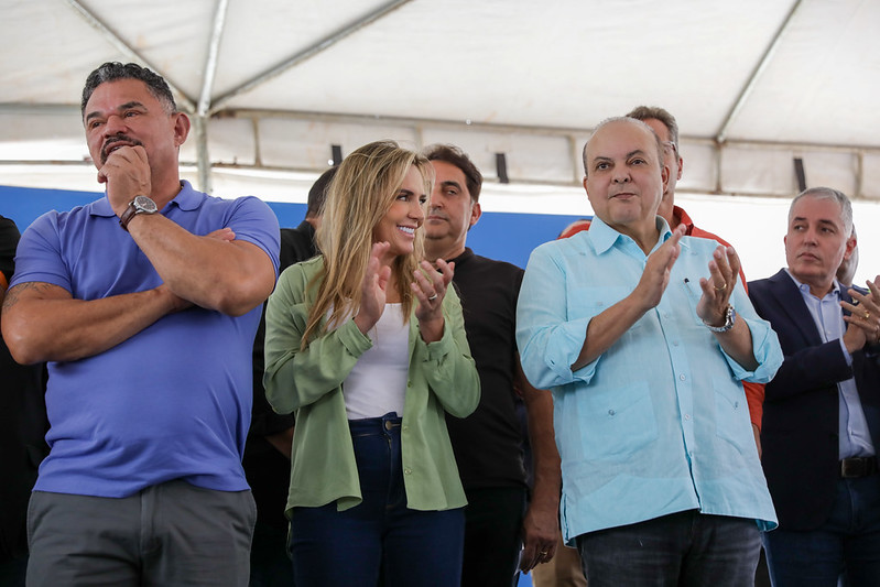 Ibaneis Rocha e Celina inauguram viaduto do Jardim Botânico