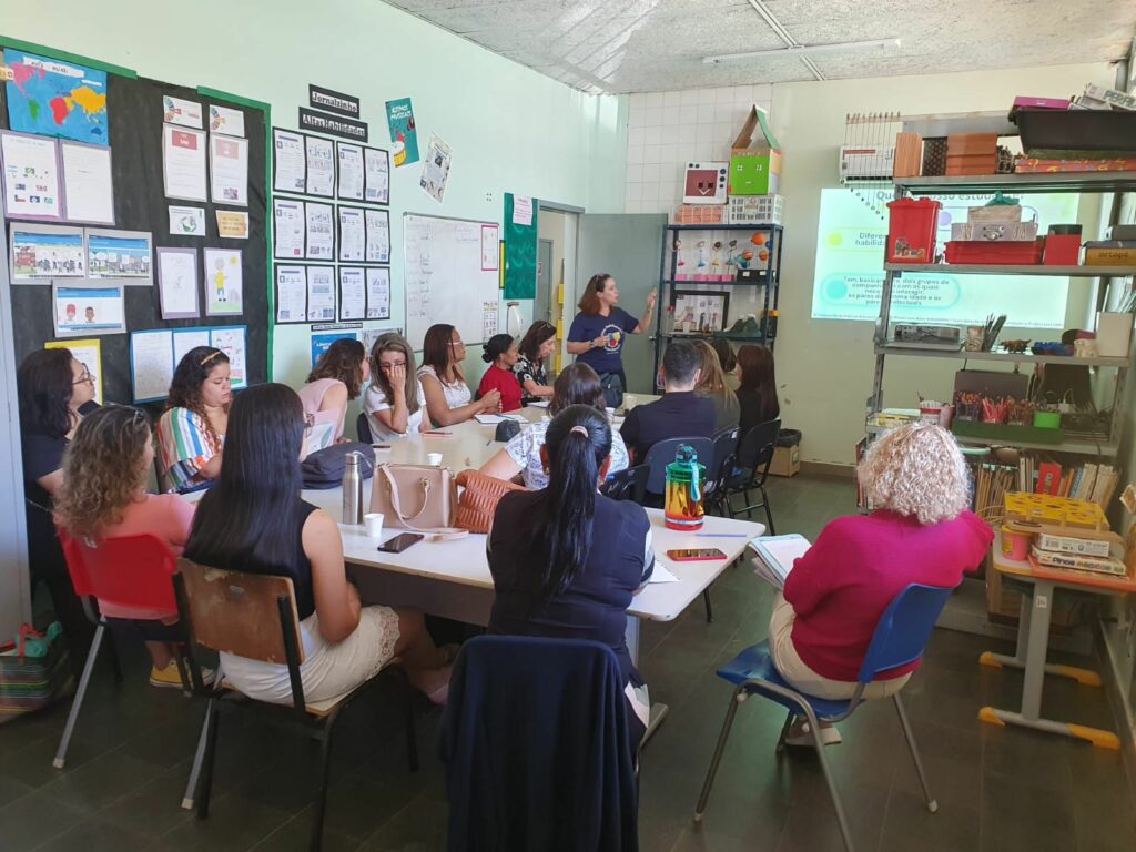 Pesquisadores e professores transformam ensino de superdotados no DF