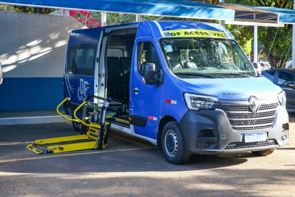 DF Acessível amplia transporte para pacientes em hemodiálise