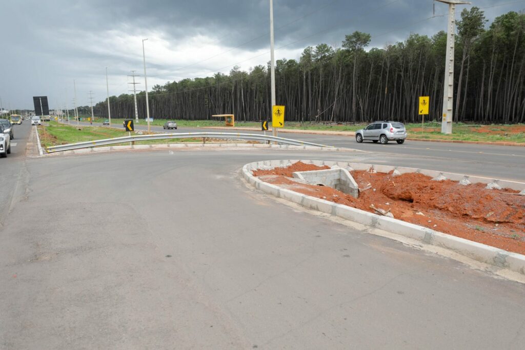 Novos retornos na DF-250 facilitam acesso a Itapoã I e Novo Horizonte