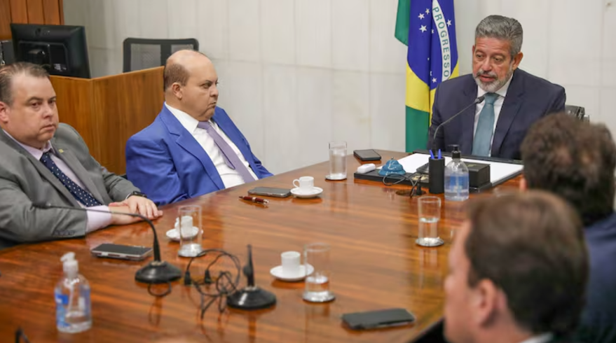 Parlamentares federais endossam apoio à manutenção do FCDF