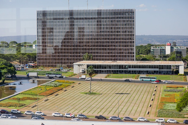 Câmara Legislativa aprova orçamento de R$ 66,6 bilhões para 2025