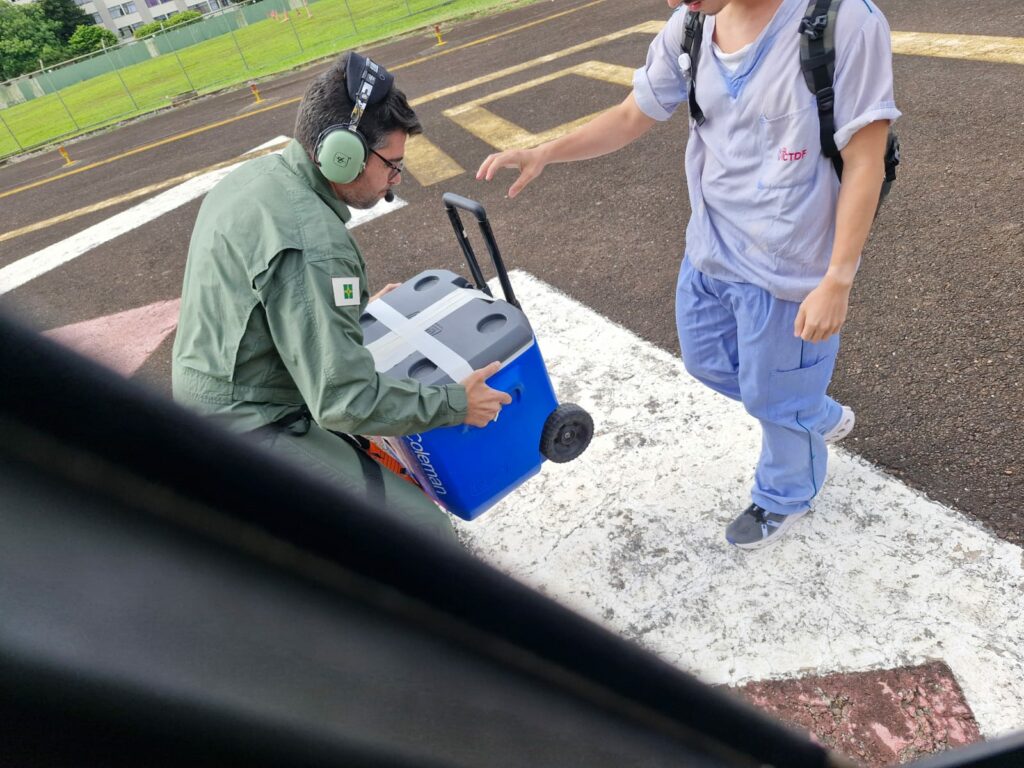 Aeronave do Detran faz o transporte do 21º coração para transplante