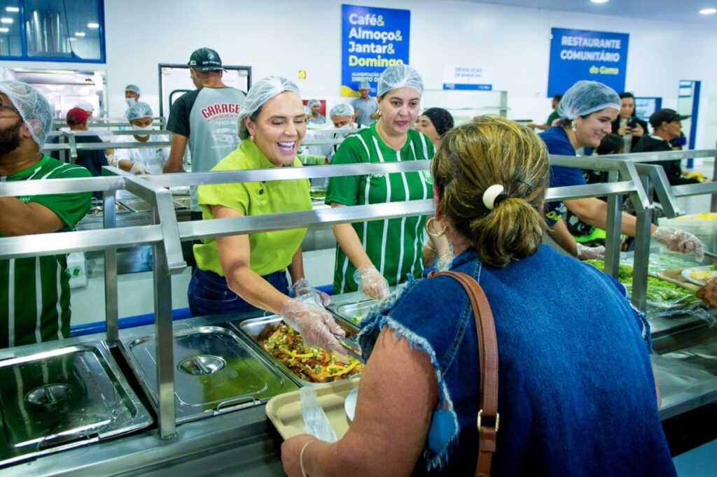 Ampliação no serviço dos restaurantes comunitários arma o GDF na luta contra a fome