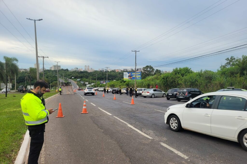 Sob efeito de álcool, 114 condutores foram autuados no fim de semana