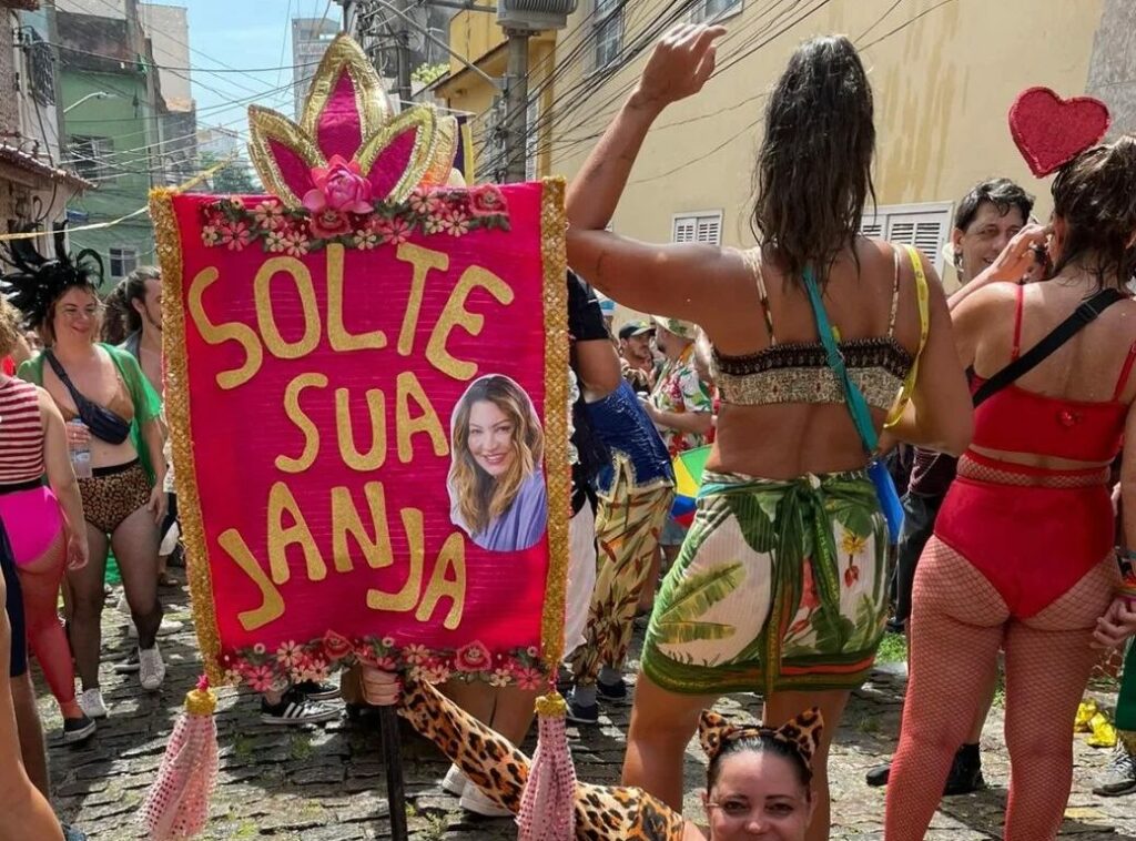 Opinião: Carnaval serve para maquiar problemas reais dos brasileiros