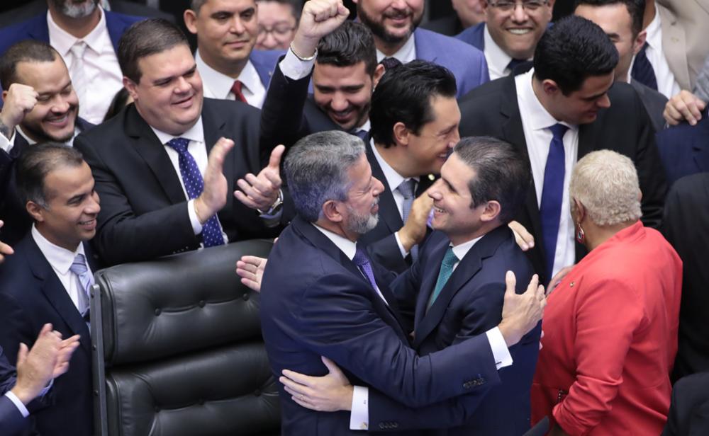 Motta anuncia reuniões para debater pauta da anistia do 8 de janeiro