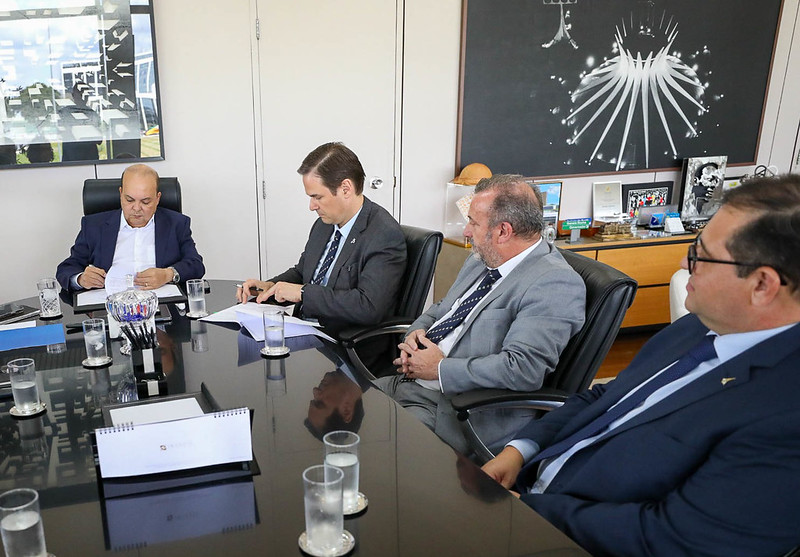 GDF e Universidade de Lisboa firmam parceria para fortalecer políticas públicas