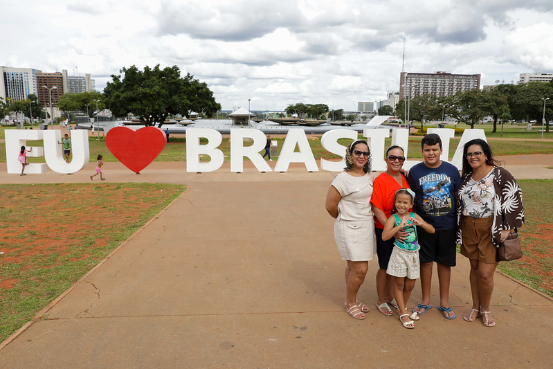 Segurança na folia cai nas graças dos turistas que visitam Brasília