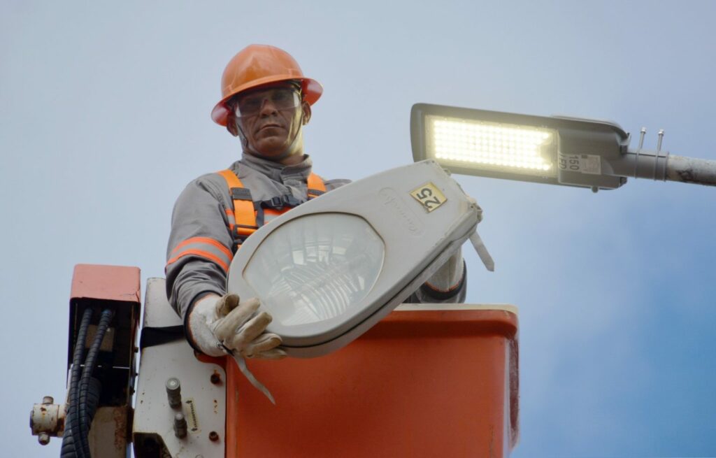 Modernização da iluminação chega a Taguatinga e Sobradinho