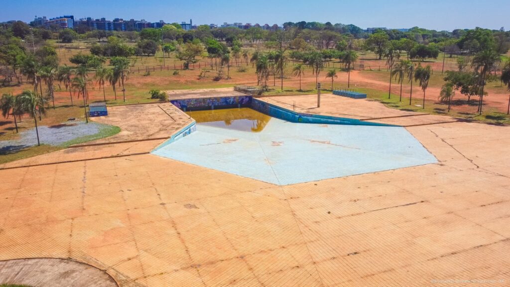 Começam trabalhos no novo complexo aquático do Parque da Cidade