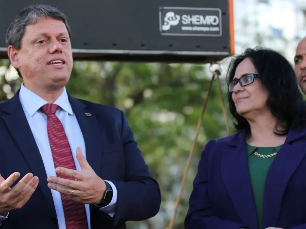 Bolsonaro garante apoio para anistia e governo Lula entra em alerta