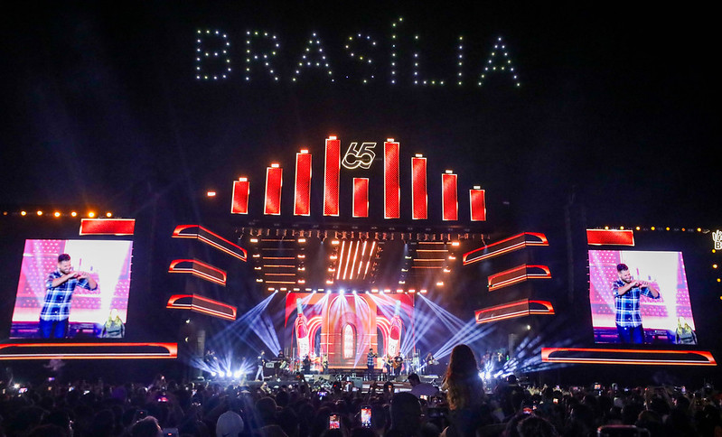 3º dia de shows na Esplanada encerra festa pelos 65 anos de Brasília
