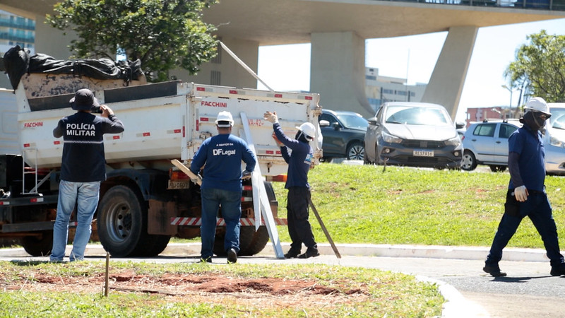 GDF inicia ação integrada de acolhimento para pessoas em situação de rua no Plano Piloto