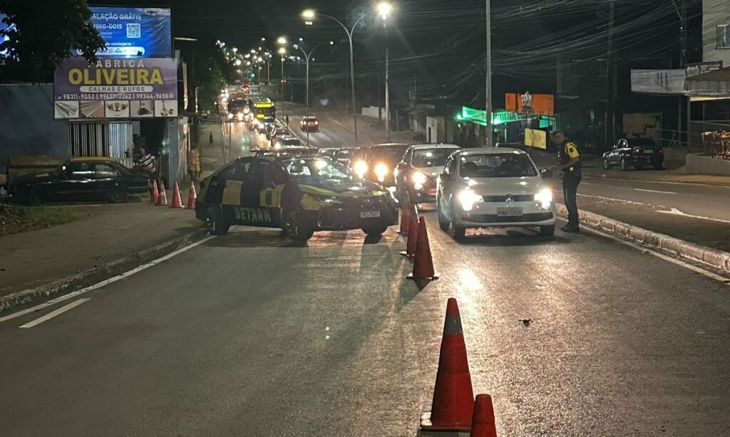 Fiscalizações do Detran-DF durante feriado autuam mais de 130 motoristas por embriaguez