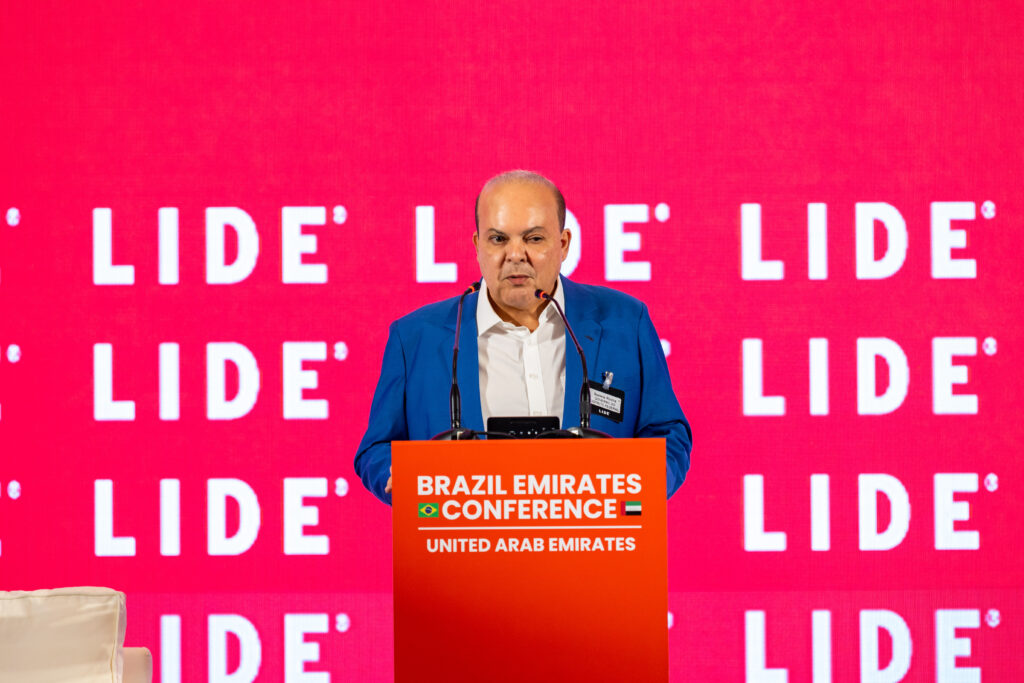 Ibaneis apresenta em Dubai projeto para Brasília sustentável até 2026