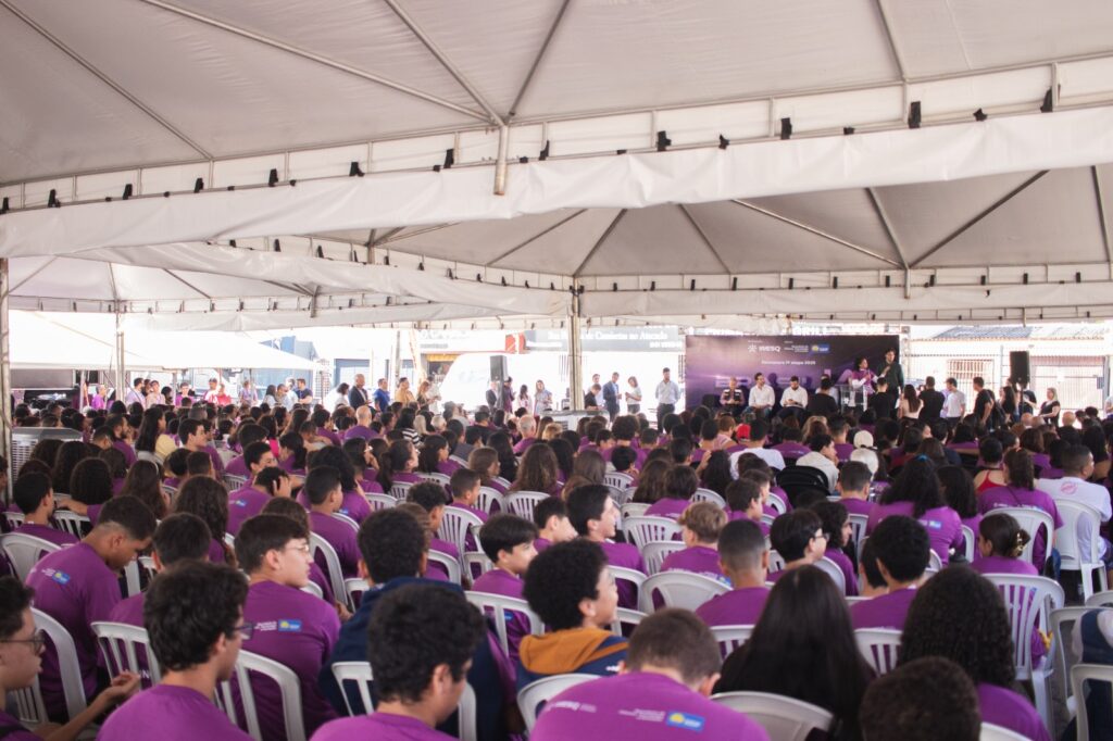 GDF entrega mil certificados a alunos formados pelo projeto Brasil.IA