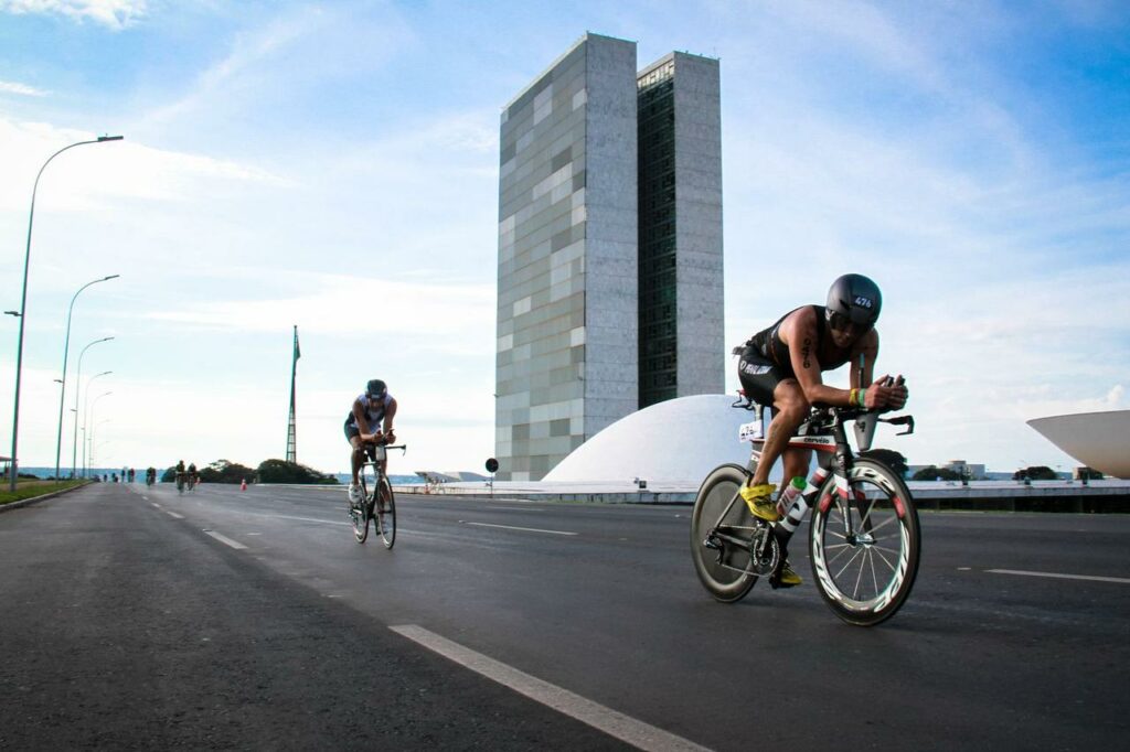 Ironman 70.3 Brasília abre Circuito Brasileiro com atletas de 18 países