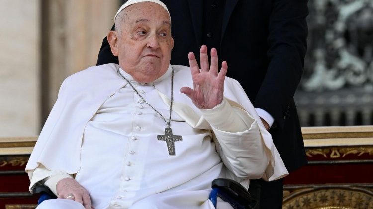 Papa Francisco morre aos 88 anos nesta segunda-feira, no Vaticano