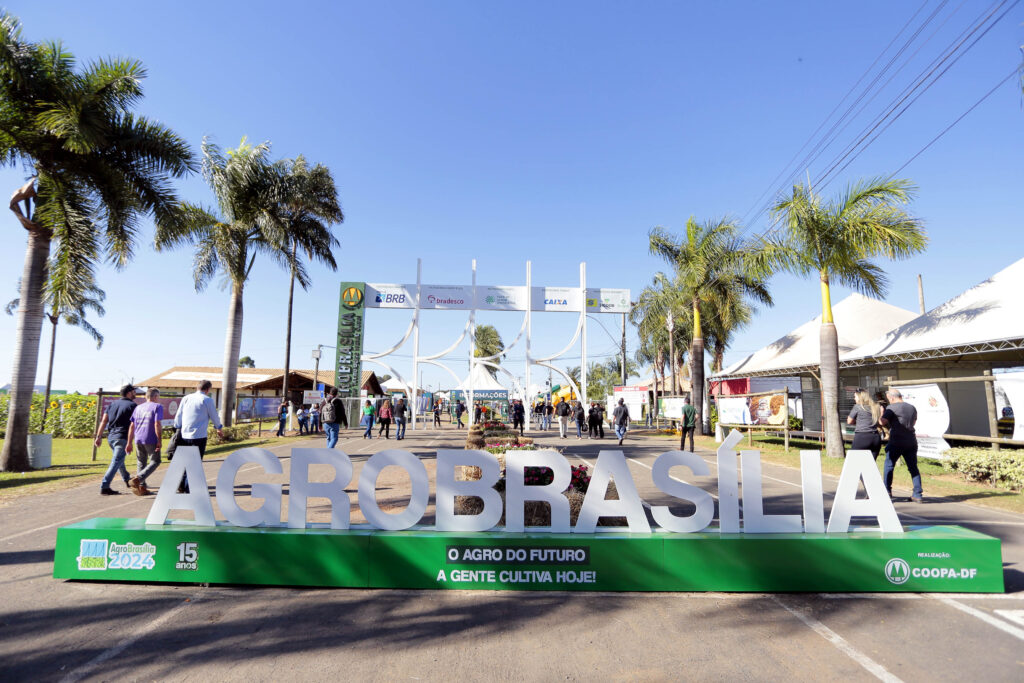 Patrocinador máster da AgroBrasília, BRB lança pacote para produtores