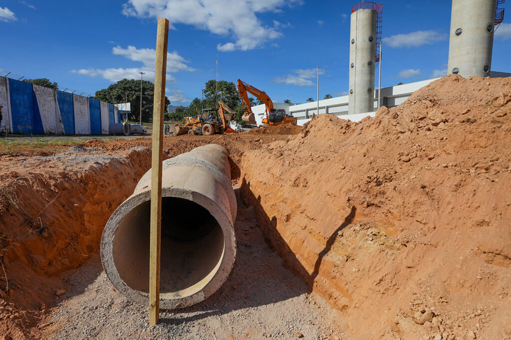 Obras na Quadra 1 do Paranoá vão ampliar capacidade de drenagem pluvial