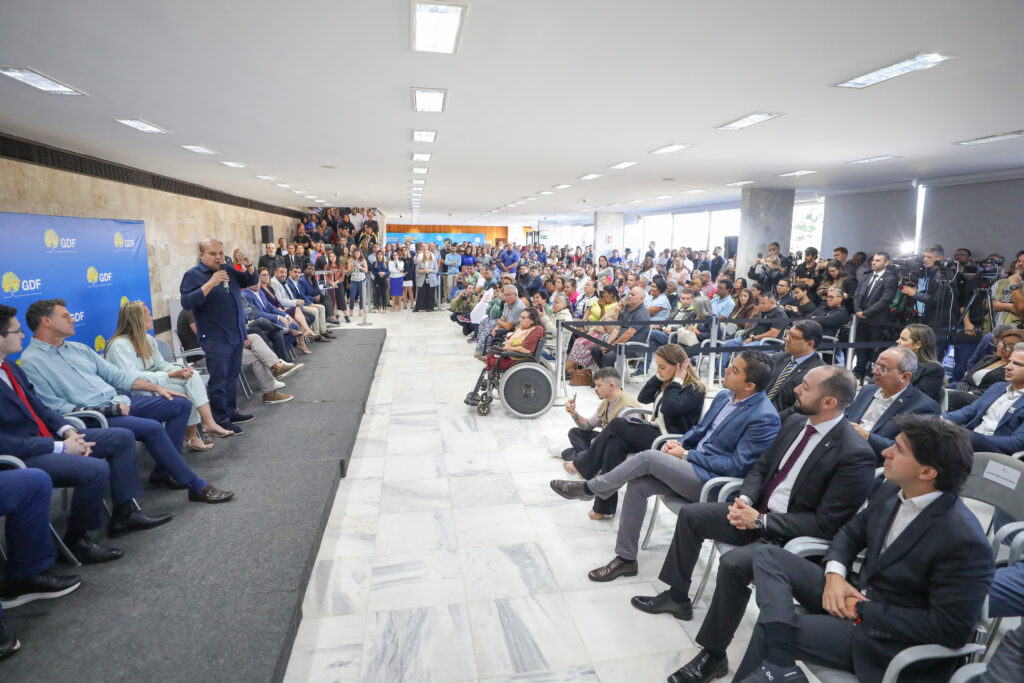 Ibaneis lança auxílio de R$ 15 mil para reconstrução de moradias em situação de emergência