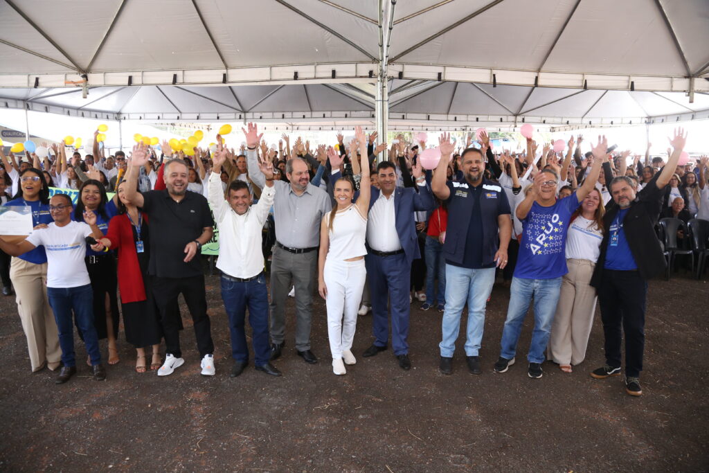 Programa QualificaDF Móvel certifica 470 alunos em quatro regiões do DF