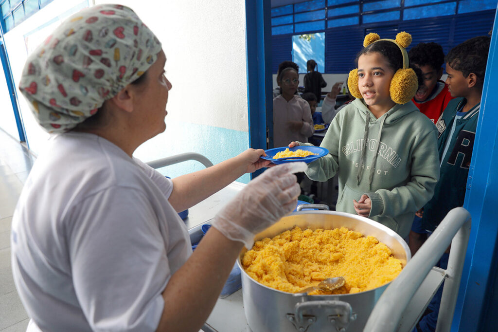 GDF investe em alimentação saudável na merenda escolar da rede pública