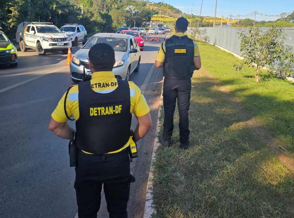 Fiscalização autua 34 condutores alcoolizados no fim de semana no DF