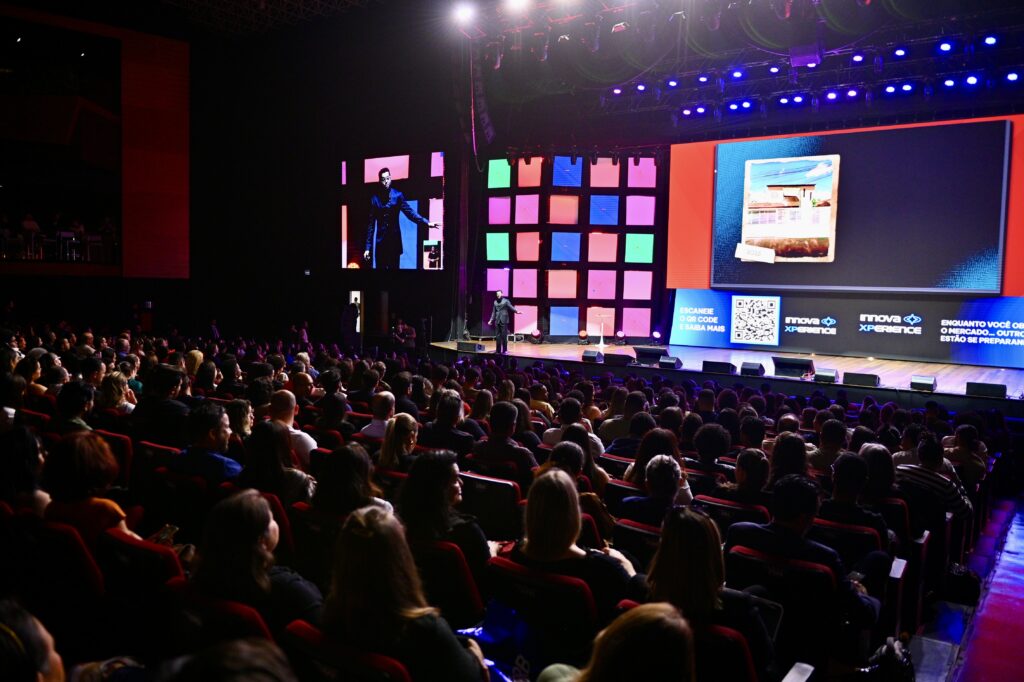 Innova Summit 2025 bate recorde de público no Distrito Federal