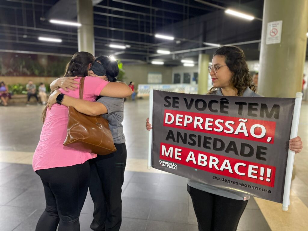 Projeto leva acolhimento emocional à Estação Central do metrô de Brasília