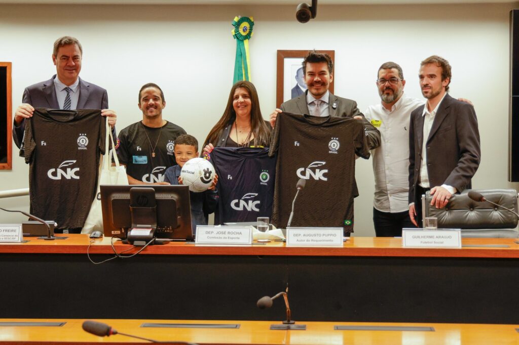Homenagem à Confederação Nacional do Comércio de Bens, Serviços e Turismo