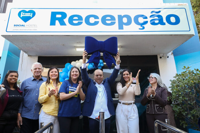 DF inaugura primeiro hotel social para população em situação de rua