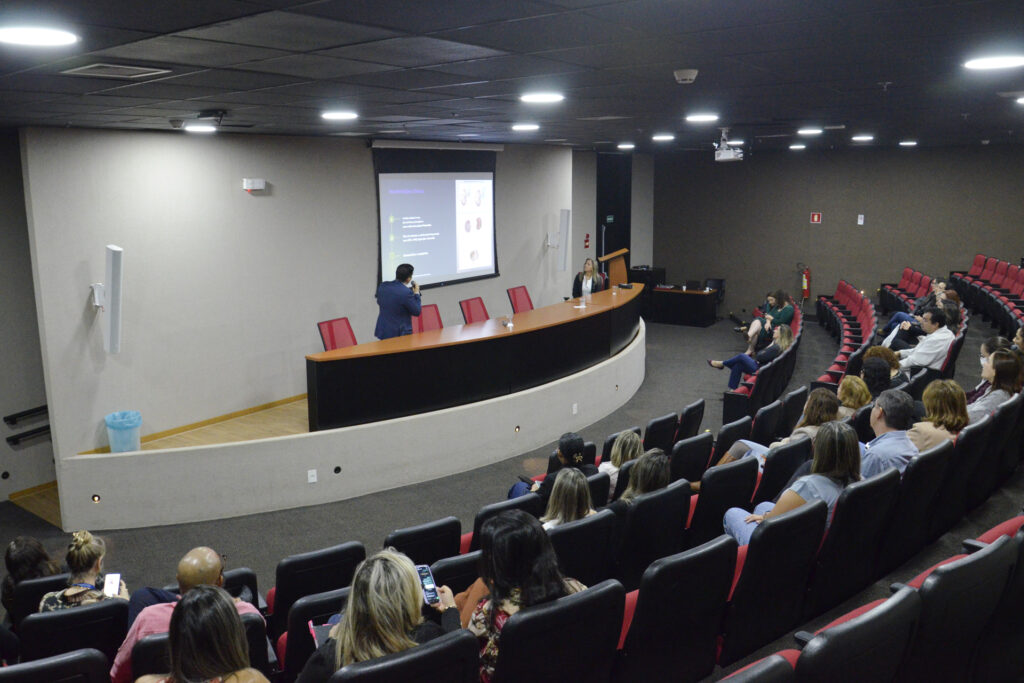 Julho Verde e Roxo: SES-DF promove palestra sobre prevenção de cânceres