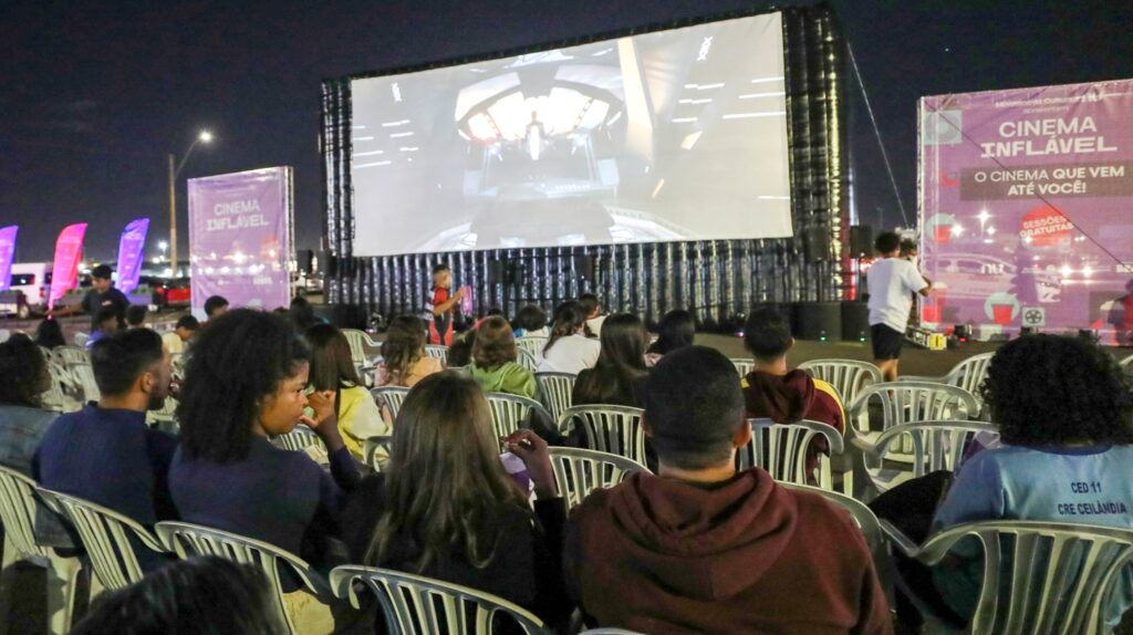 Cinema Inflável leva sessões gratuitas ao ar livre para Brazlândia neste fim de semana