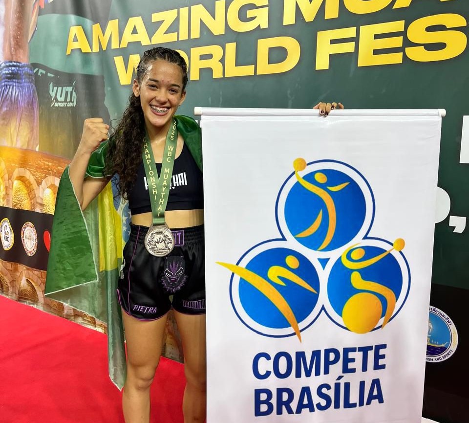 Com apoio do GDF, jovem conquista vice no mundial de muay thai