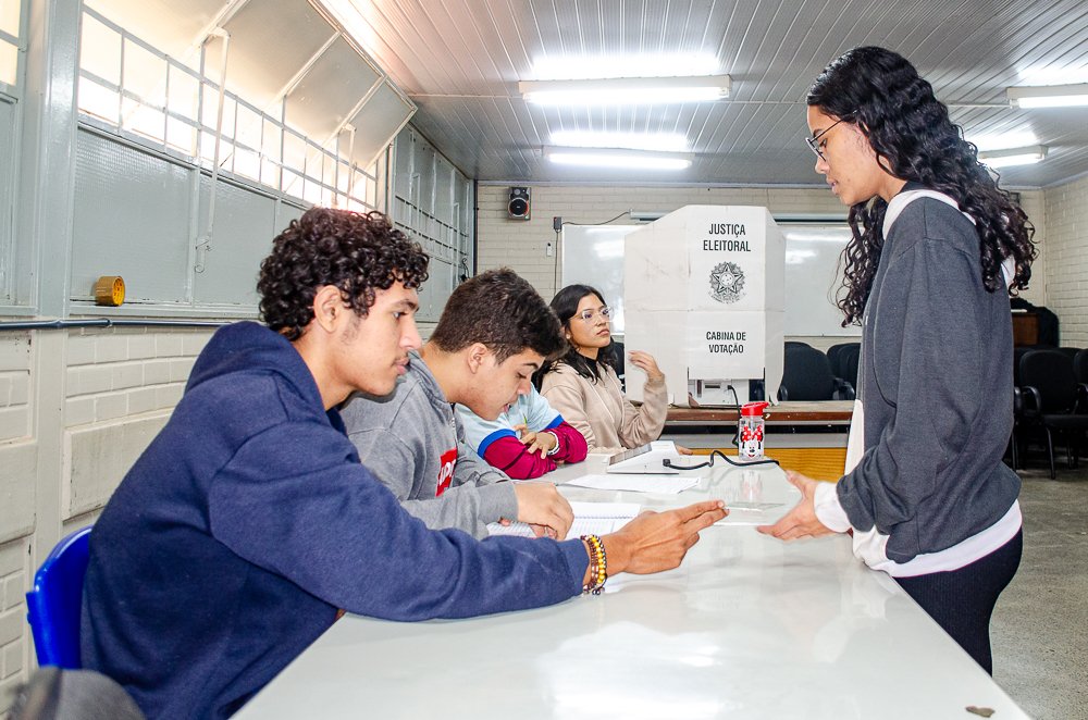Jovens deputados distritais serão diplomados no TRE-DF nesta sexta