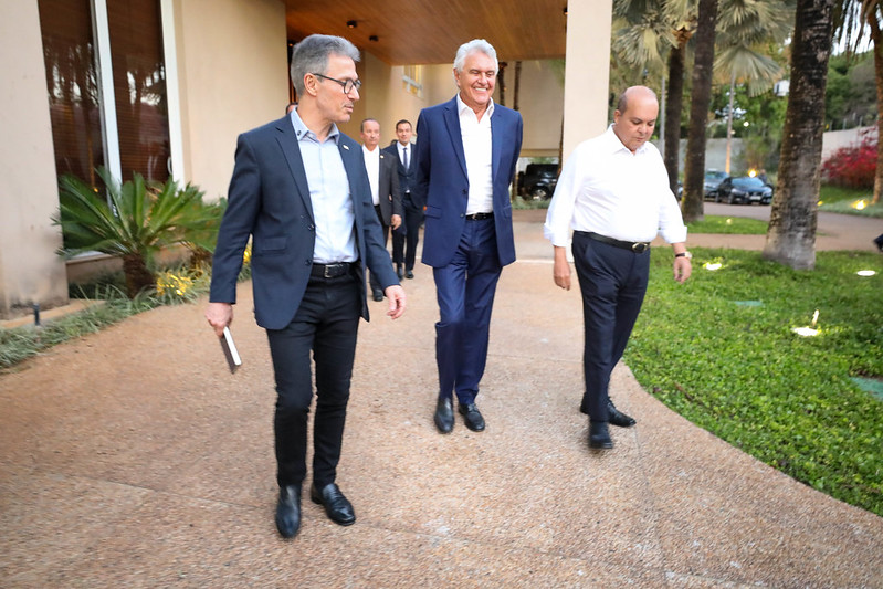 Governadores de direita, sob liderança de Ibaneis, buscam pacificação