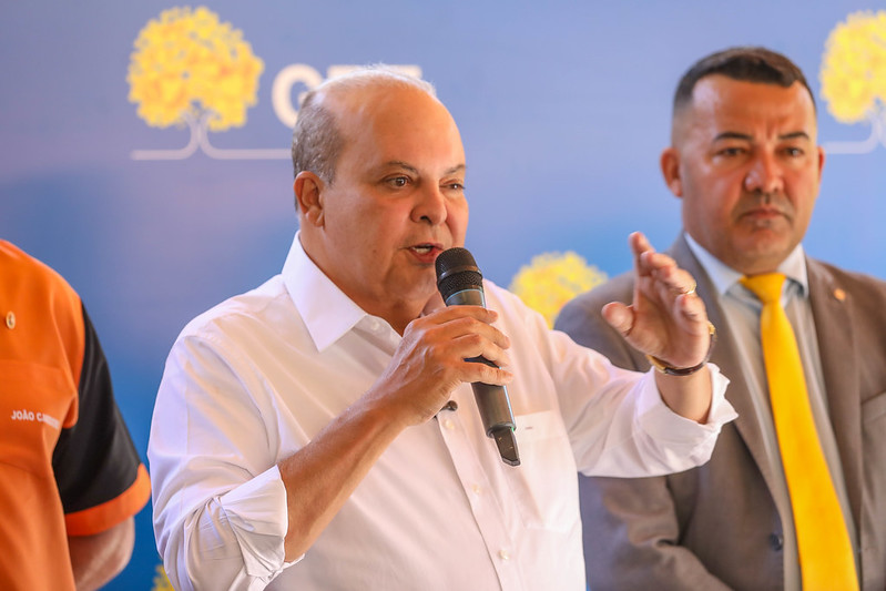Ibaneis oferece apoio da inteligência da PCDF ao Rio de Janeiro