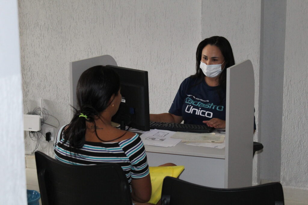 Postos do Cadastro Único no DF registram mais de 460 mil atendimentos em três anos