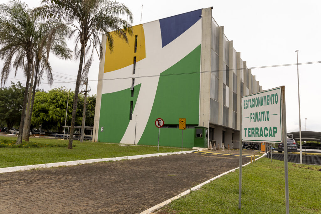 Terracap abre licitação para obras de água e esgoto em diversas áreas