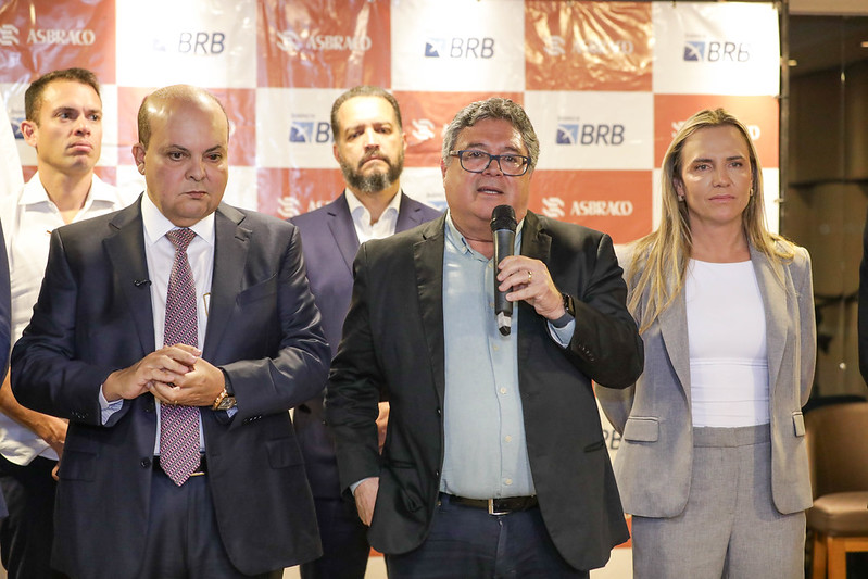 Ibaneis destaca papel da construção civil para geração de emprego e renda