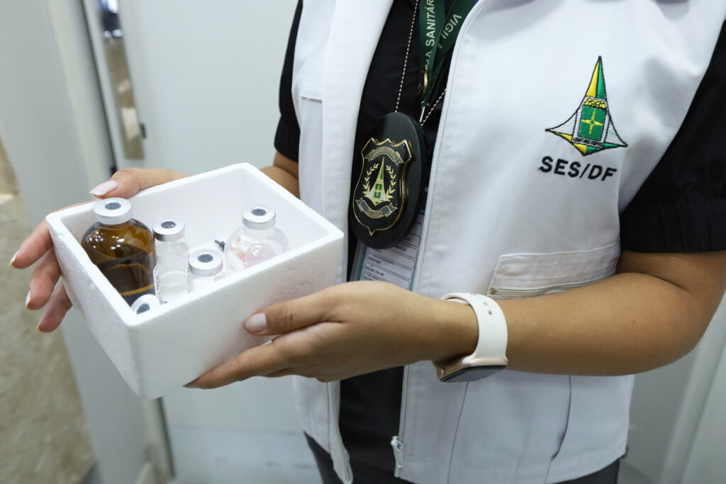 Vigilância Sanitária fiscaliza clínicas de estética no Distrito Federal