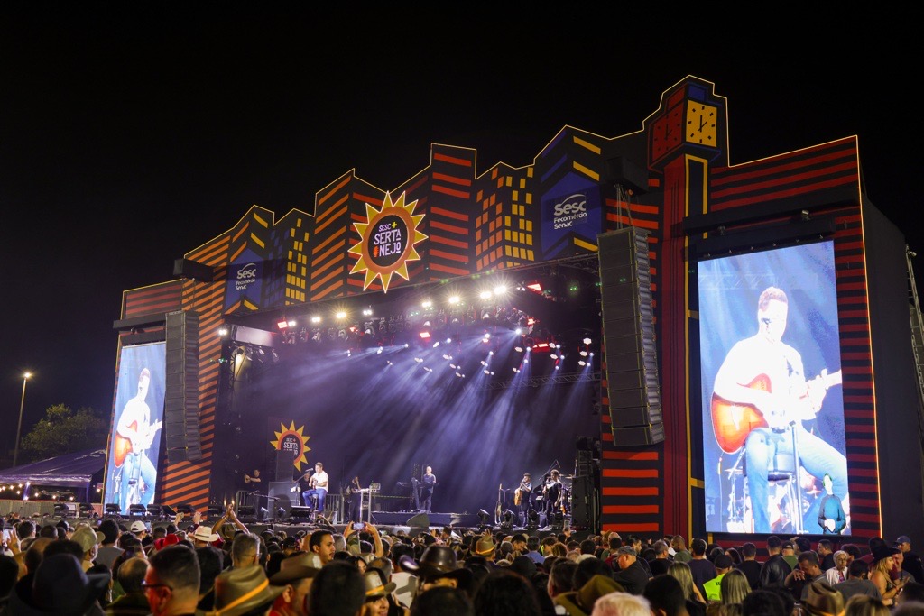 Sesc + Sertanejo 2025 reúne 10 mil pessoas no Taguaparque